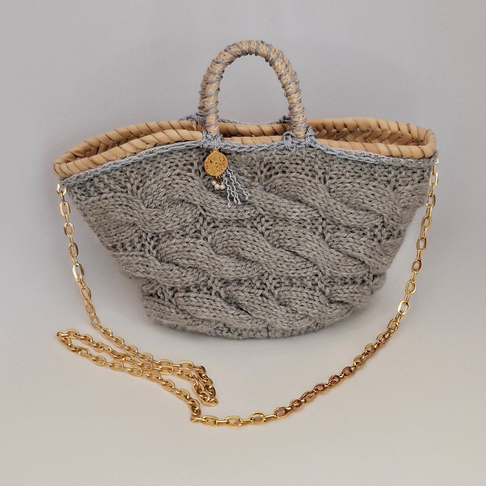 Malas cestas em verga forradas a lã - Cinza claro